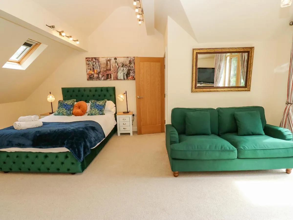Bradley Manor Villa Huddersfield United Kingdom